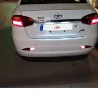 جک j4  بدون رنگ