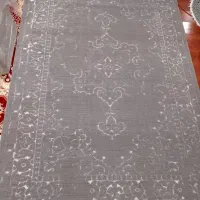 یک عدد فرش 6 متری نو