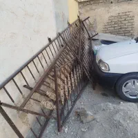 نرده آهنی فروشی درحد نو رنگ کرده آماده