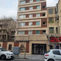 منشی مجرد خانم با فن بیان قوی