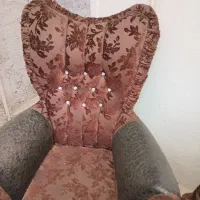 مبل راحتی و زیر تلوزیونی