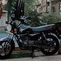 موتورسیکلت200
