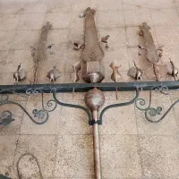 علامت سه تیغه قدیمی چوب بلند