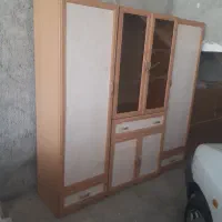 ویترین و جا لباسی