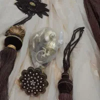 پرده باهمه ی لوازم