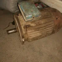 الکتروموتور ۲۵ اسب ۱۴۰۰ دور (دینام)