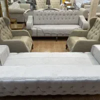 م--بل.  تبسم