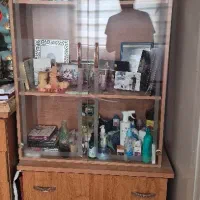 دراور و ویترین ( کتابخانه )