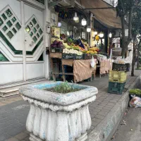 مغازه تجاری در مرکز شهر سه راه آبروان