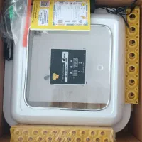 دستگاه جوجه کشی