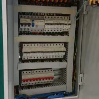 نیرو شاگرد برق کار