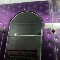 ویترین واتاق پروبه همراه یک ویترین سه طبقه شیشه ای