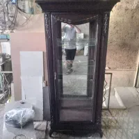 ویترین چوبی در حد