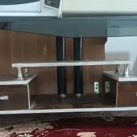 میز تلویزیون ، توستر