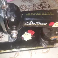 چرخ خیاطی مشکی مدل گل رز
