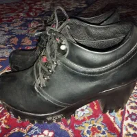 کفش مجلسی