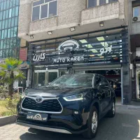 تویوتا هایلندر مدل 2024 دیلوکس