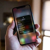 اکتیو کردن گوشی ایفون انجام میشود