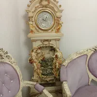 ساعت ایستاده آبشار دار