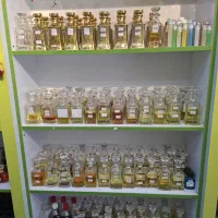 عطر آرایشی