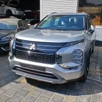 میتسو بیشی اوتلندر 2026 ساخت ژاپن دو دف هفت نفره