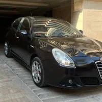 الفارومئو جولیتا کم کار بیرنگ