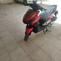 موتور سیکلت آواکلیک