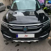 ماشین SX5 مدل 1402
