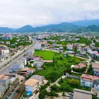 550 متر زمین دو بر