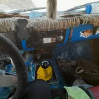 نیسان 81تناج بالا