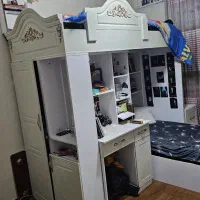 تخت دو طبقه