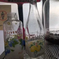 بطری آب خارجی