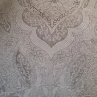 یک تخته فرش ۹متری سفید و یک تخته ۶ متری سفید زرشکی