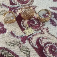 طلا و انگشتر و پلاک