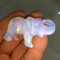 تندیس نفیس فیل اوپال شیری اصل بزرگ ۱۵۲ قیراطی