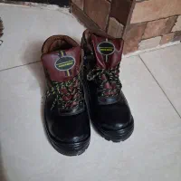 کفش ایمنی