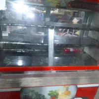 یخچال شیرینی