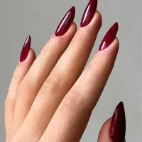 کاشت ناخن