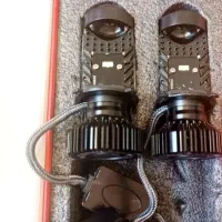 هدلایت لنزی