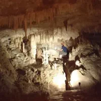 سفر ماجراجویانه به غار عجیب حوالی تهران گروهی