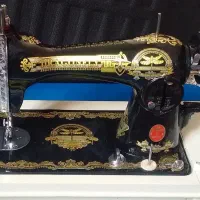 چرخ خیاطی جعبه دار و میز چرخ