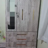 کمد و جا کفشی و پاتختی