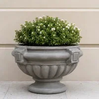 گلدان بتنی جام کوتاه