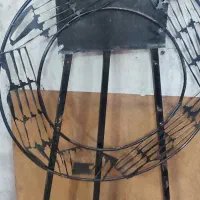 یک عدد پایه تاج گل اهنی