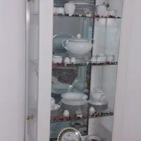 بوفه کامل سالم و نو به علت جا به جایی فروخته میشود