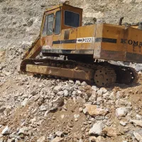 بیل مکانیکی کوماتسو 220خط2