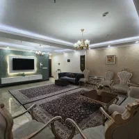مبل ۹نفره یک عدد ۳چهار عددتک و دو عدد میزبان
