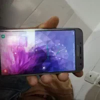 گوشی j4در حد بدون کوچک ترین عیب و نقص