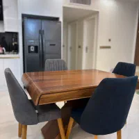 میز و صندلی ناهار خوری در حد نو