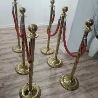 پایه تشریفاتی استیل